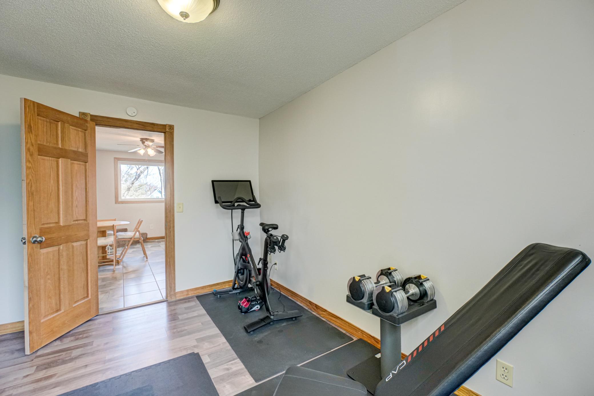 908 10th Street Hudson, WI 54016 - Photo 21 of 36