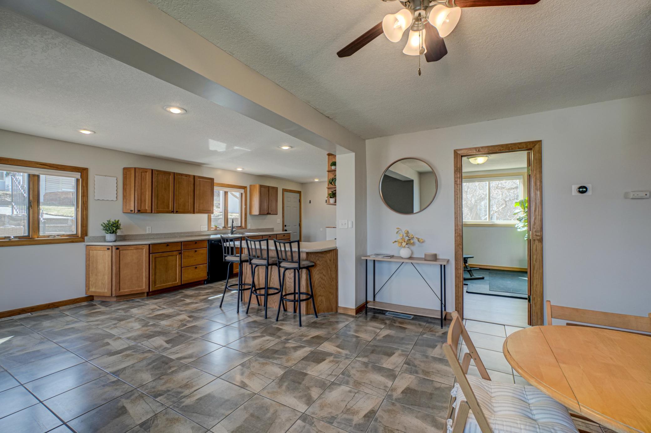 908 10th Street Hudson, WI 54016 - Photo 3 of 36