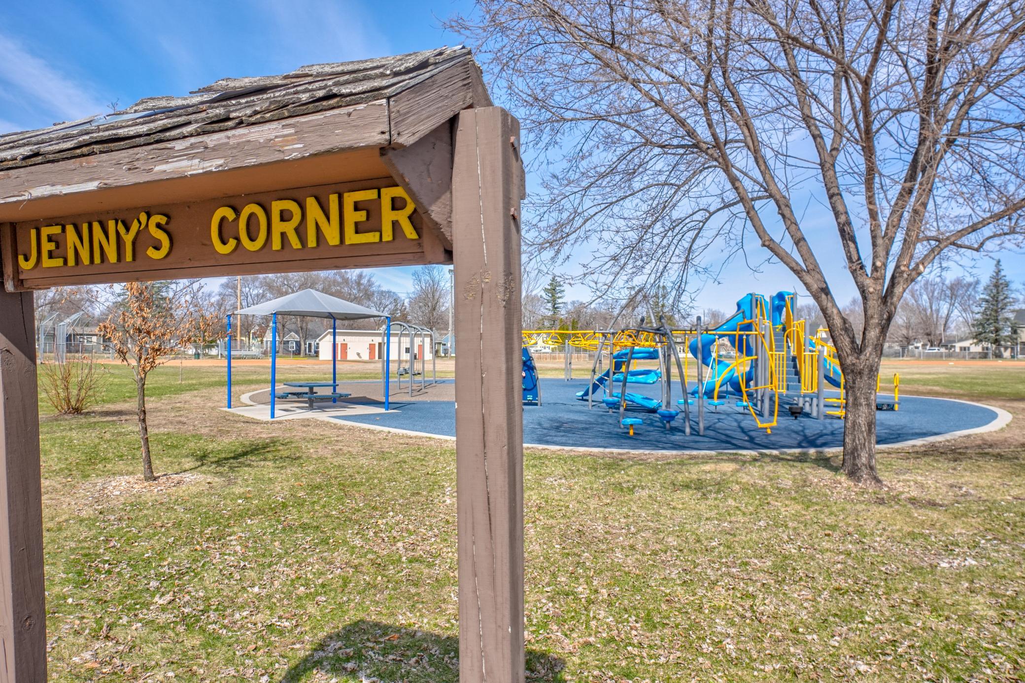 908 10th Street Hudson, WI 54016 - Photo 32 of 36