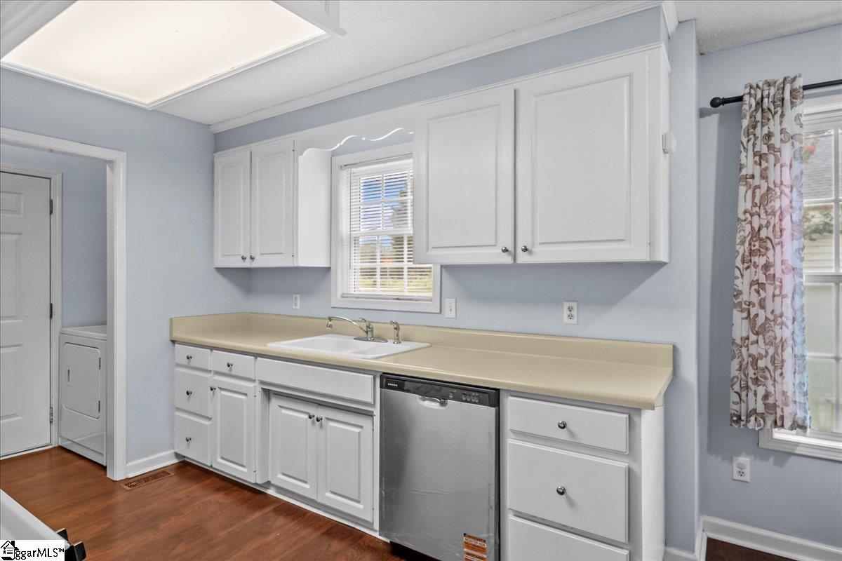 108 Edgewood Street Lyman, SC 29365 - Photo 12 of 31 Gallery Image 12