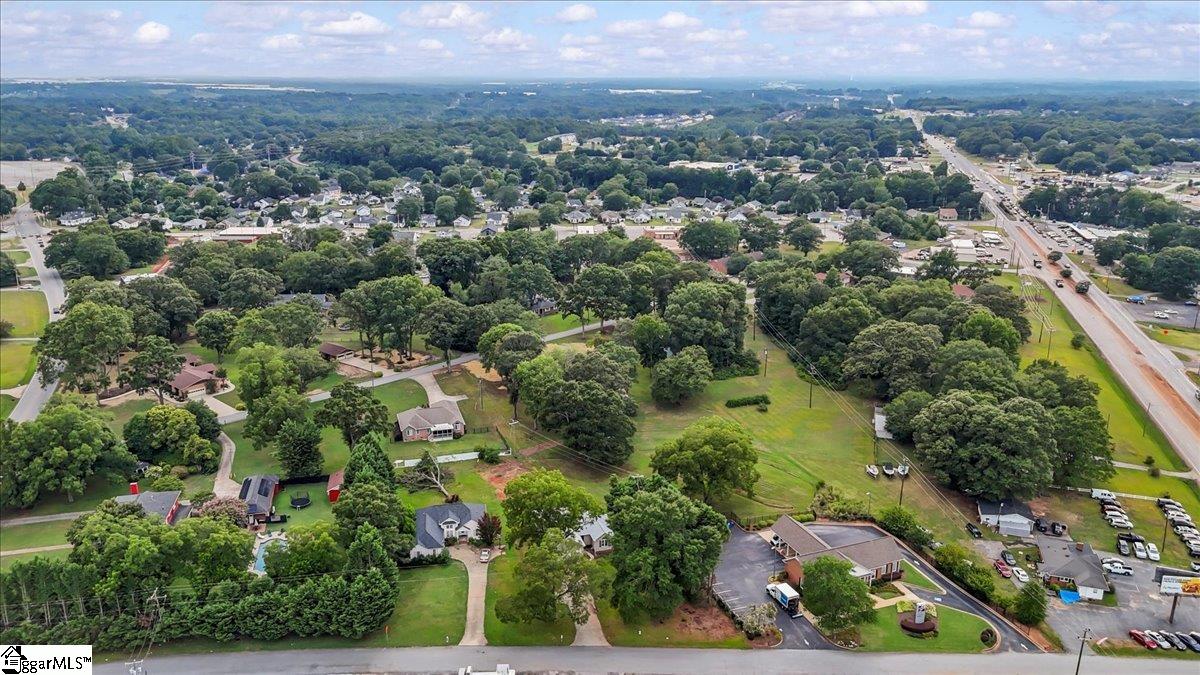 108 Edgewood Street Lyman, SC 29365 - Photo 27 of 31 Gallery Image 27