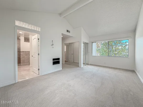 $4,050 | 576 Calle De Las Ovejas, Oak Park, CA 91377