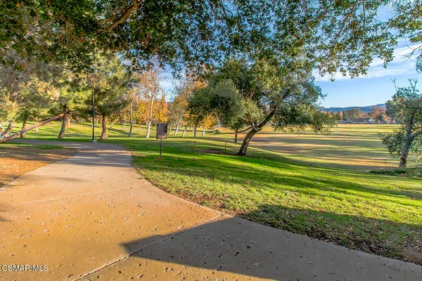 $4,050 | 576 Calle De Las Ovejas, Oak Park, CA 91377