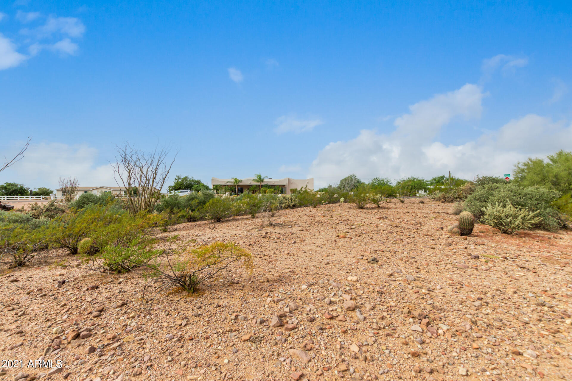 601 South Wickiup Road, Unit 1 Apache Junction, AZ 85119 - Photo 13 of 35 0004-04-Wickiup