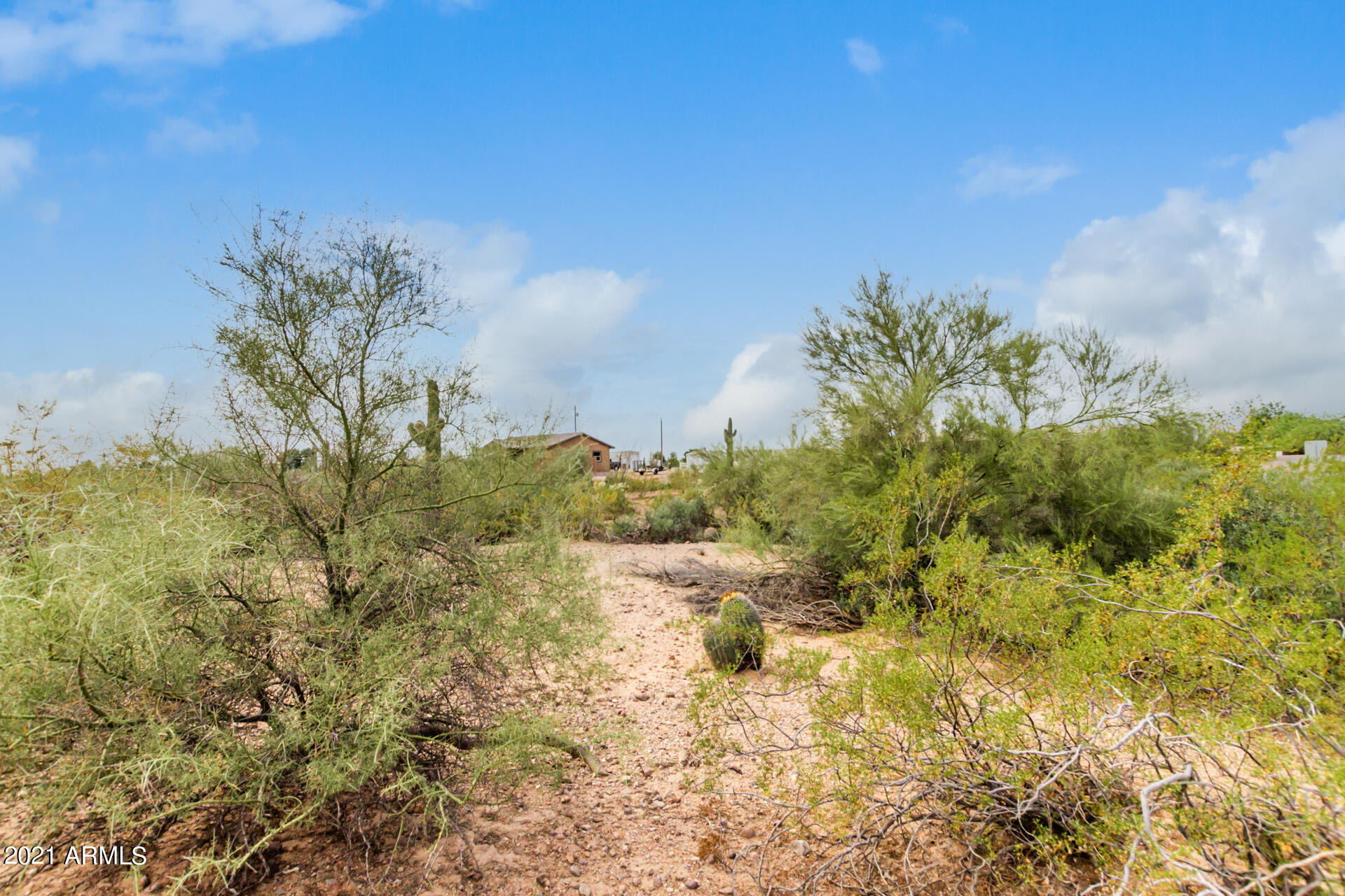 601 South Wickiup Road, Unit 1 Apache Junction, AZ 85119 - Photo 21 of 35 0012-10-Wickiup