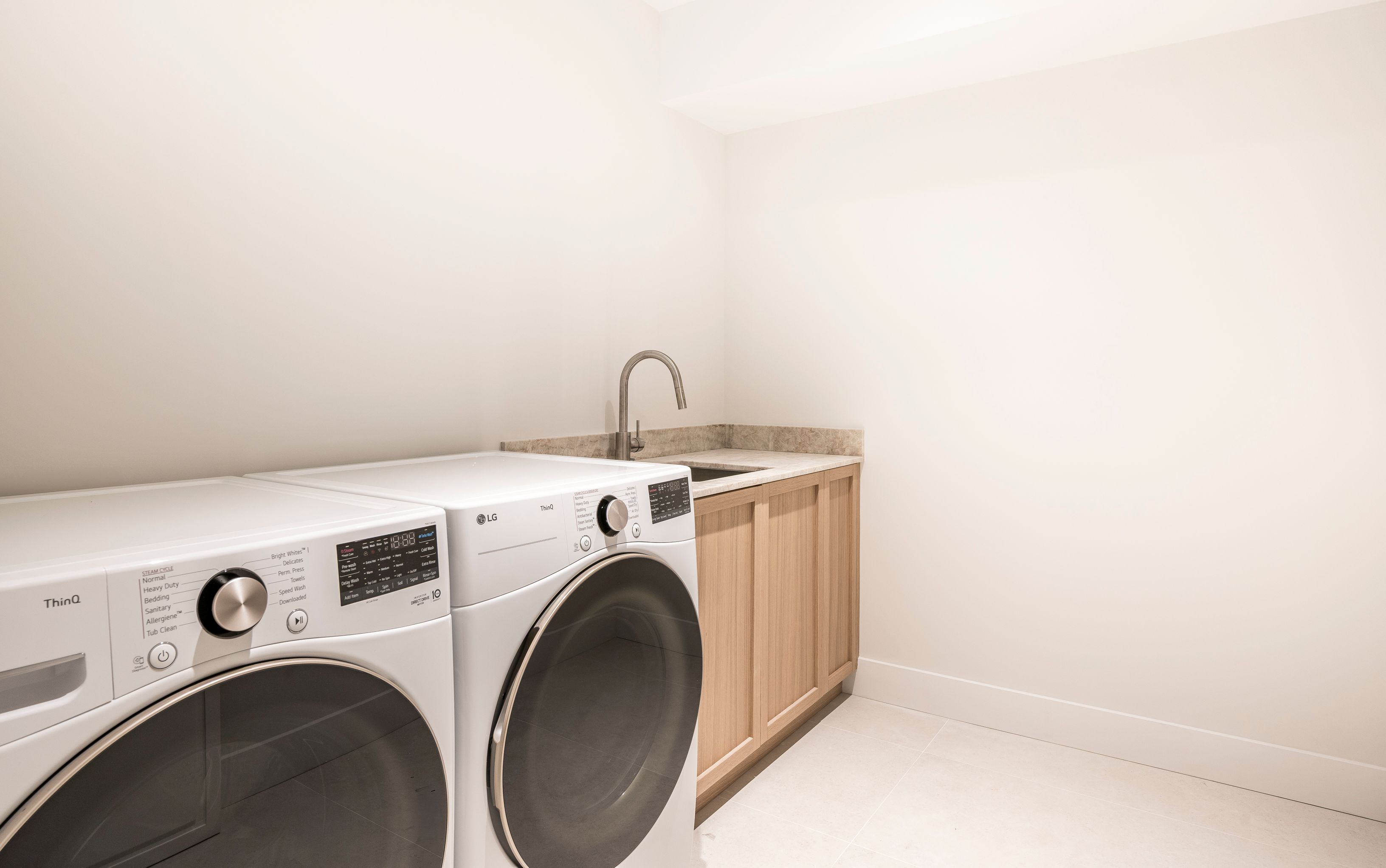 204 Head Of Pond Road Water Mill, NY 11976 - Photo 26 of 39