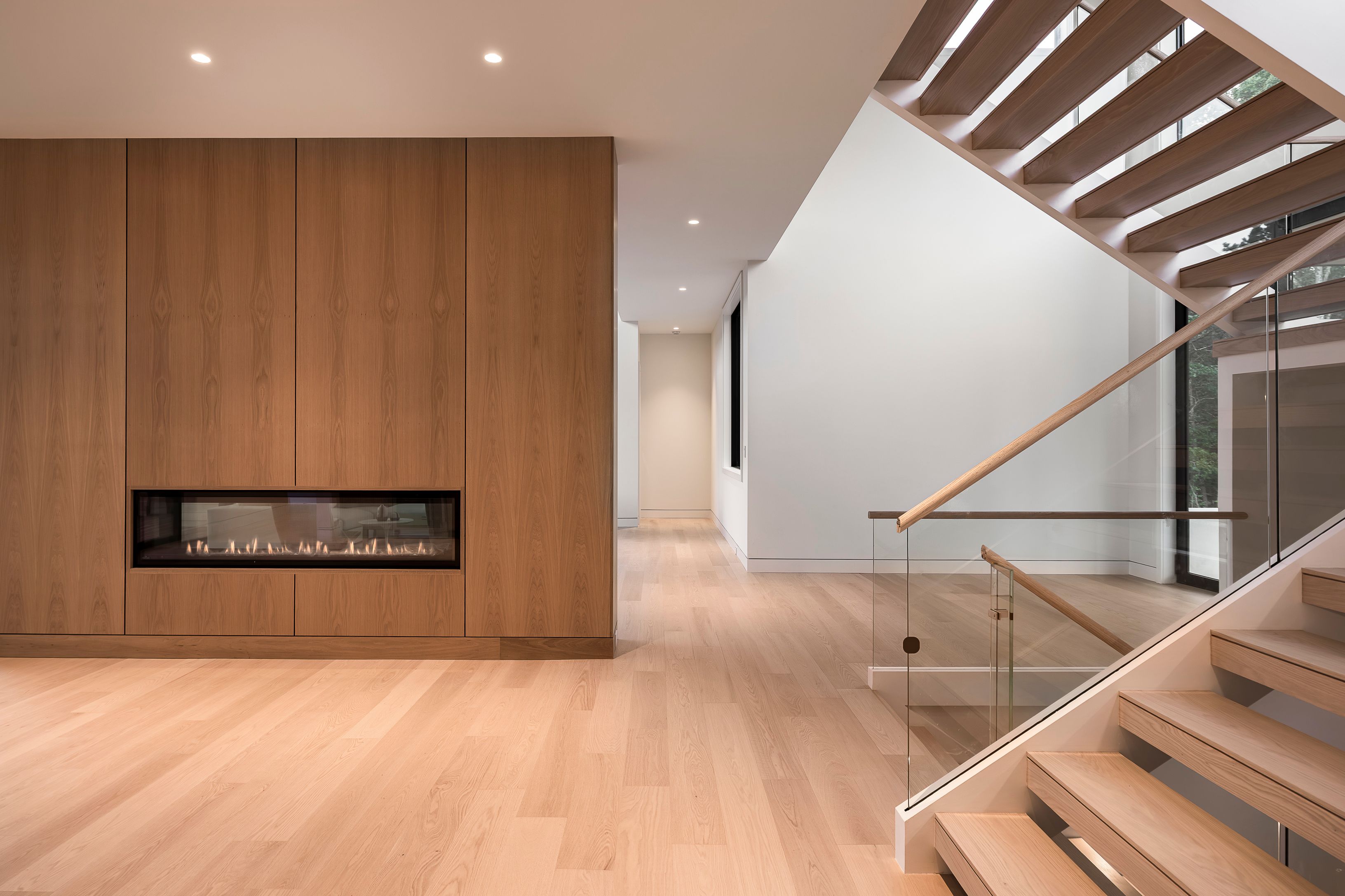 204 Head Of Pond Road Water Mill, NY 11976 - Photo 10 of 39