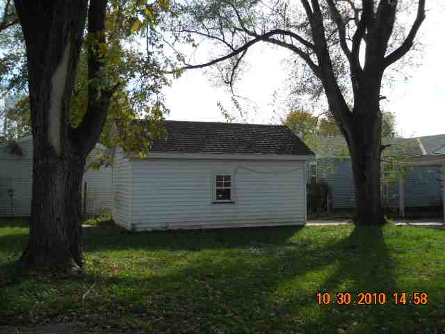220 Reservoir Road Pekin, IL 61554 - Photo 6 of 15 Gallery Image 6