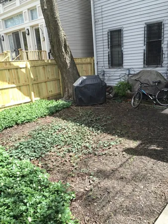 $1,800 | 2652 North Wayne Avenue, Unit 2R, Chicago, IL 60614