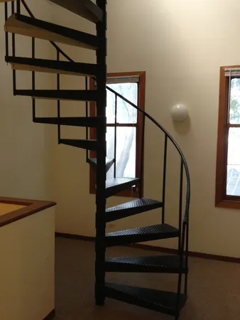 $1,800 | 2652 North Wayne Avenue, Unit 2R, Chicago, IL 60614
