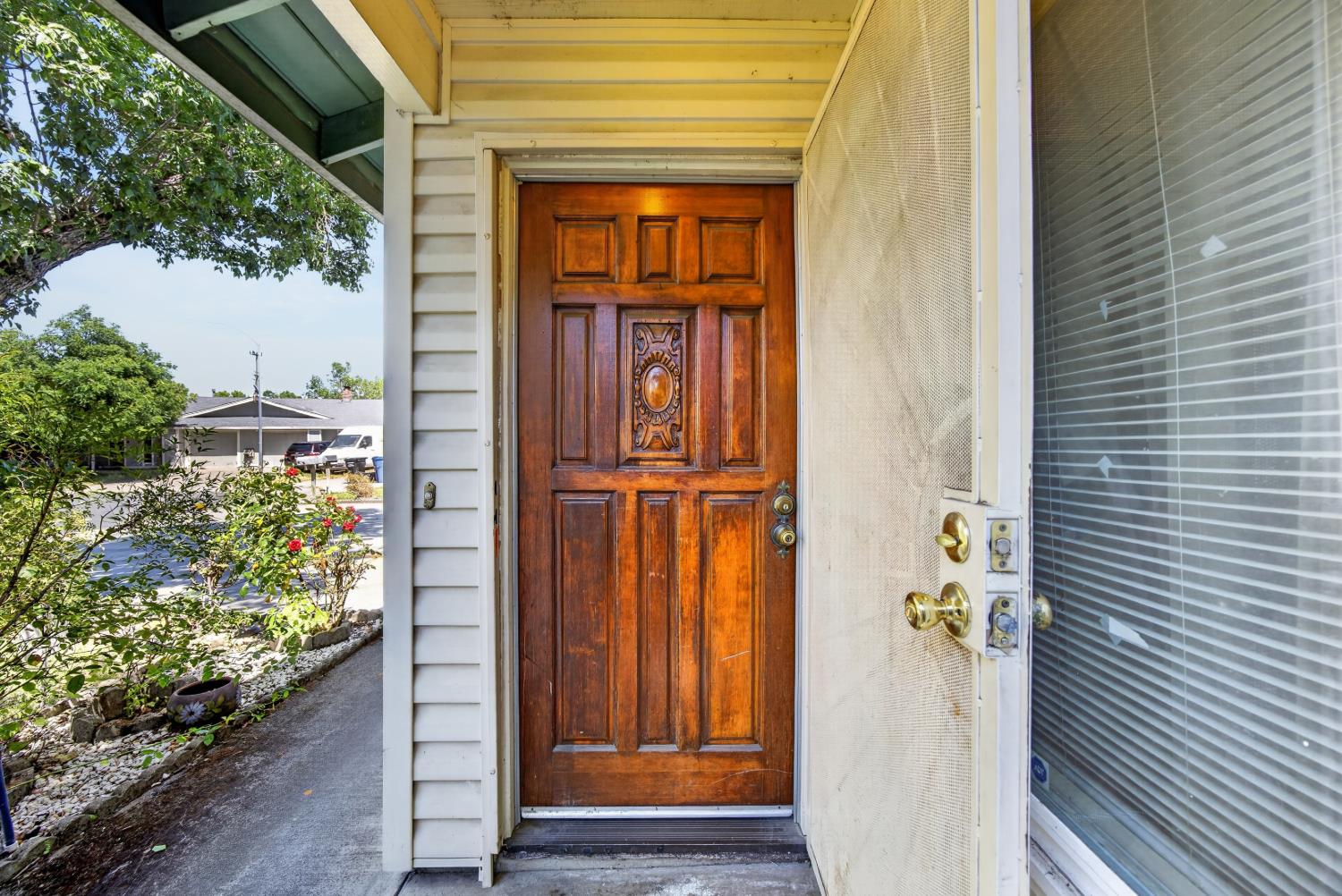5201 Shereen Court Sacramento, CA 95841 - Photo 38 of 69