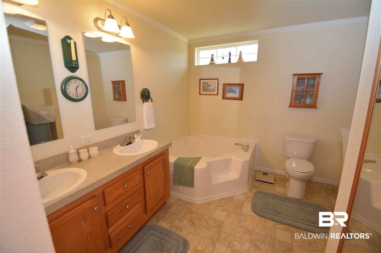 10145 March Pointe Drive Theodore, AL 36582 - Photo 18 of 29