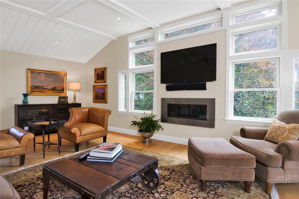 49 Danforth Road South Portland, ME 04106 - Photo 11 of 35 Photo
