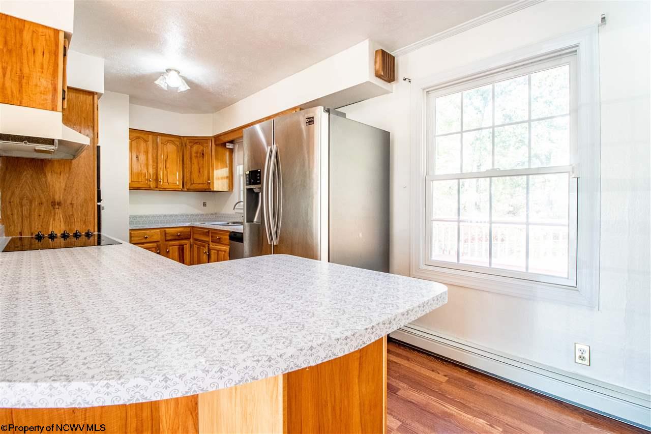 773 Meadowbrook Road Morgantown, WV 26505 - Photo 5 of 22 Gallery Image 5