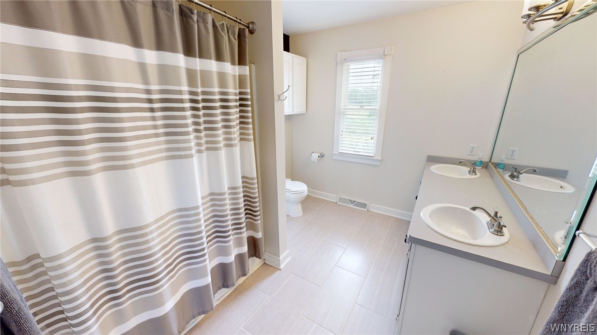 7155 Combs Drive Eden, NY 14075 - Photo 15 of 36 Full BA on 2nd floor