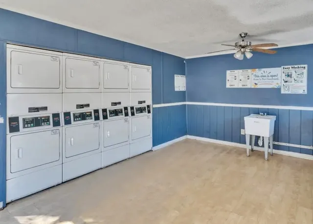 $860 | 18 Berryhill Road, Columbia, SC 29210