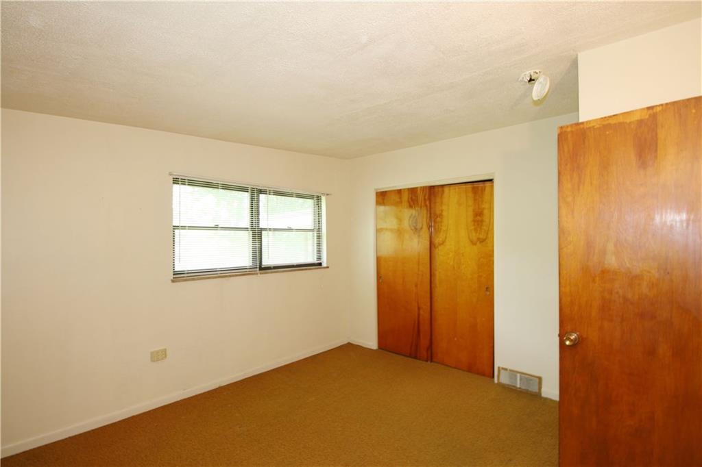 366 Moon Clinton Road Coraopolis, PA 15108 - Photo 10 of 21 a view of an empty room with a window
