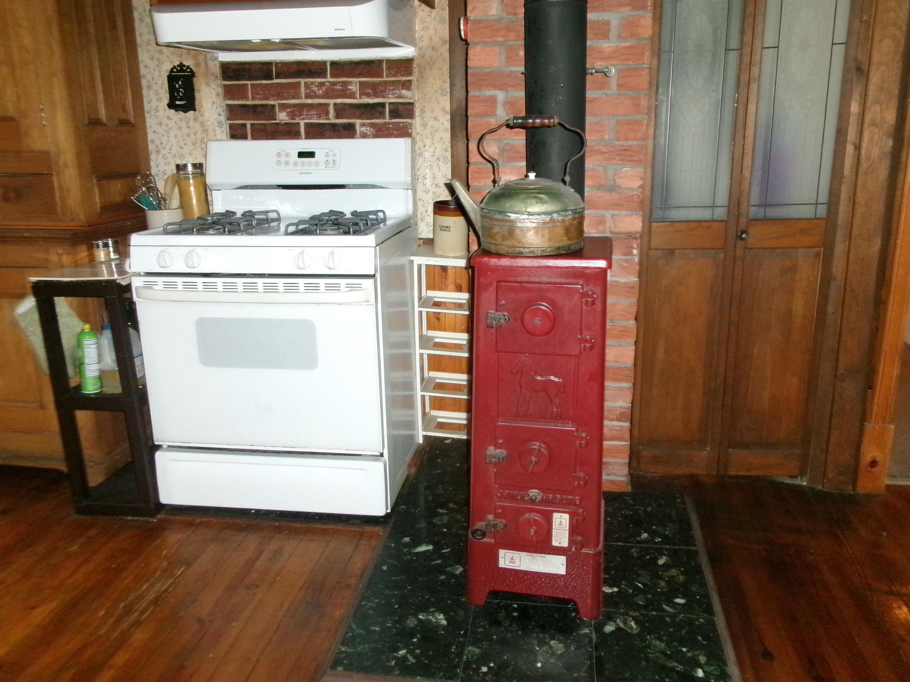 88 County Road Glover, VT 05875 - Photo 8 of 35