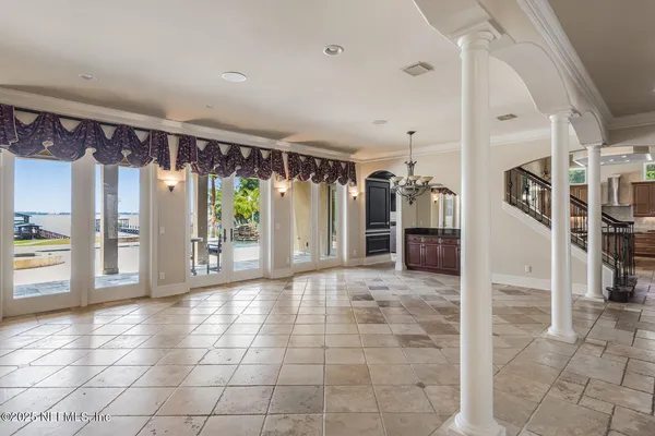 $5,600,000 | 4710 State Road 13, St. Johns, FL 32259