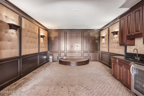 $5,600,000 | 4710 State Road 13, St. Johns, FL 32259