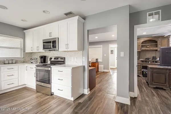 $5,600,000 | 4710 State Road 13, St. Johns, FL 32259