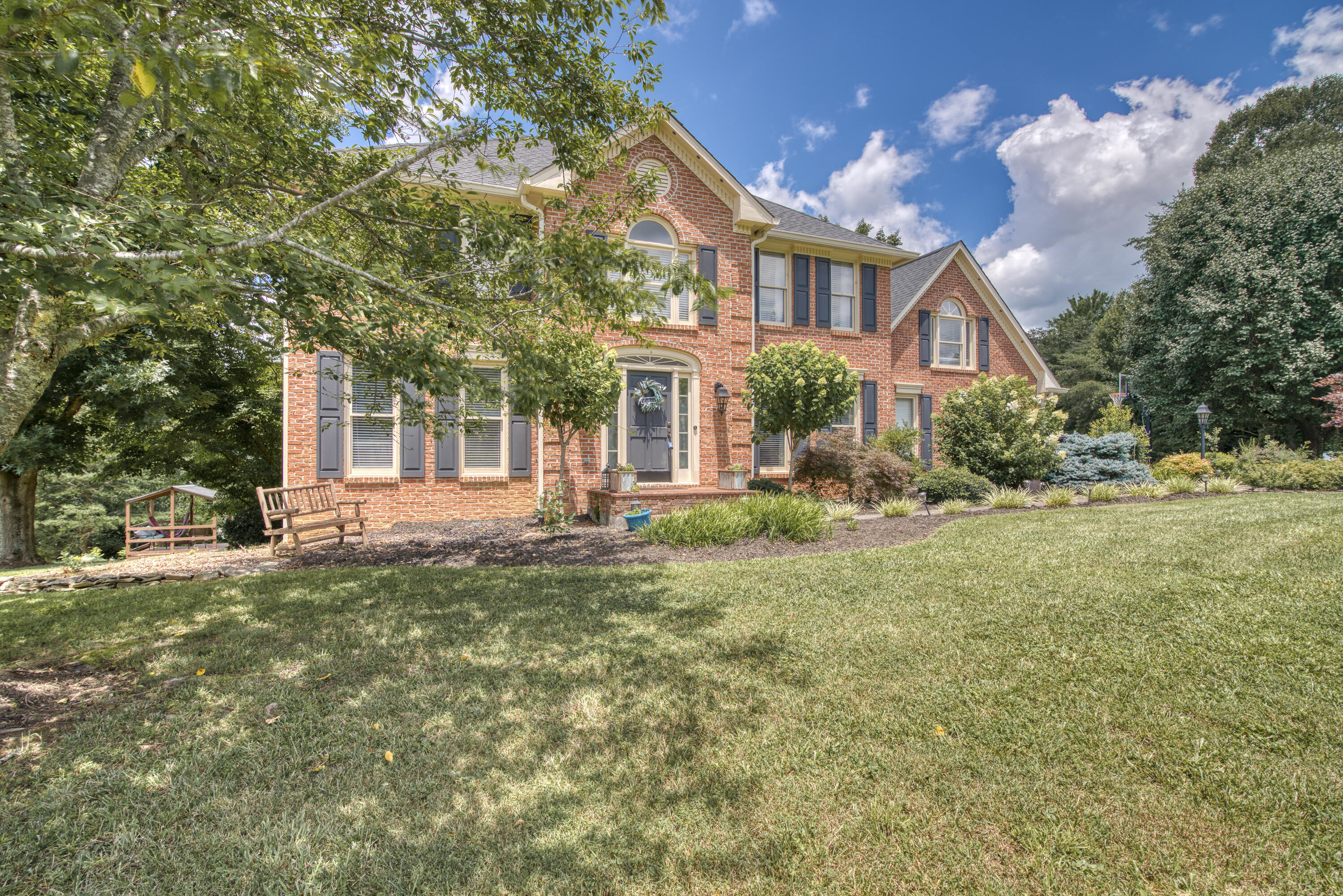 100 Queensgate Bristol, TN 37620 - Photo 68 of 94 100-Queensgate-Bristol-TN Highlands-Real