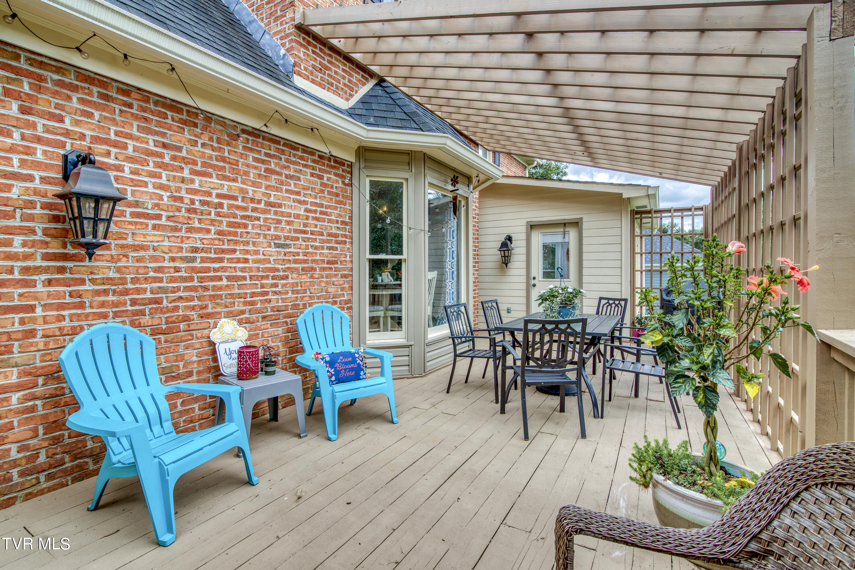 100 Queensgate Bristol, TN 37620 - Photo 71 of 94 Patio