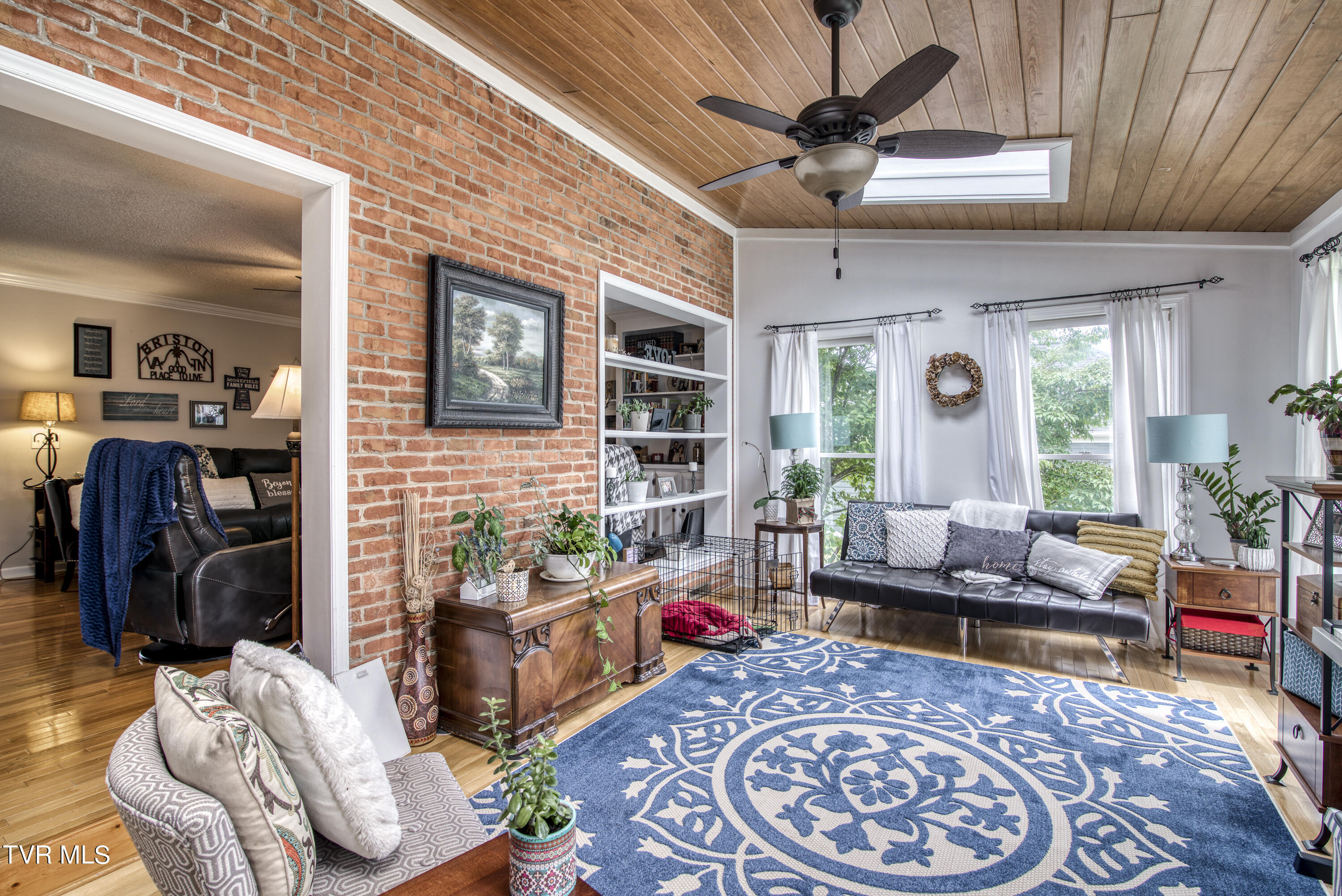 100 Queensgate Bristol, TN 37620 - Photo 79 of 94 Sun Room