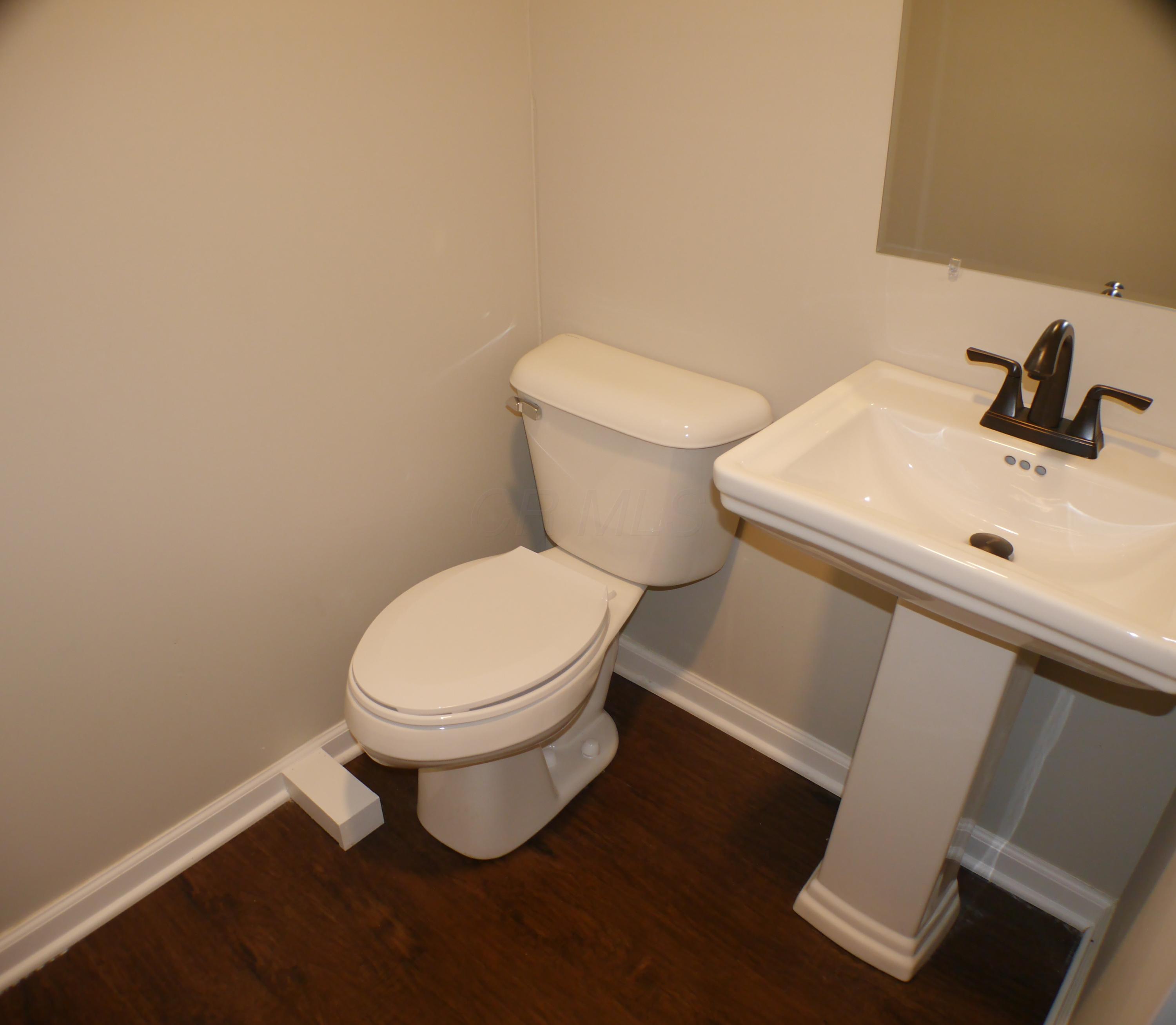 2183 Zollinger Road Columbus, OH 43221 - Photo 26 of 32