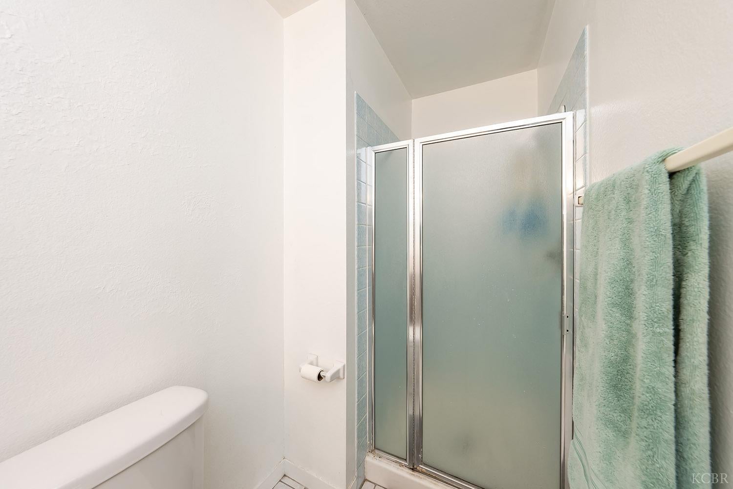 952 Raymond Road Hanford, CA 93230 - Photo 13 of 26 Gallery Image 13