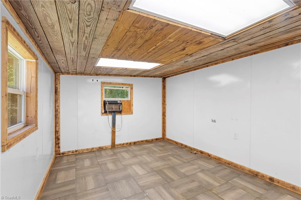 3622 Lower Lake Road Thomasville, NC 27360 - Photo 26 of 28 INSIDE OF ADDITION TO DETACHED GARAGE.
