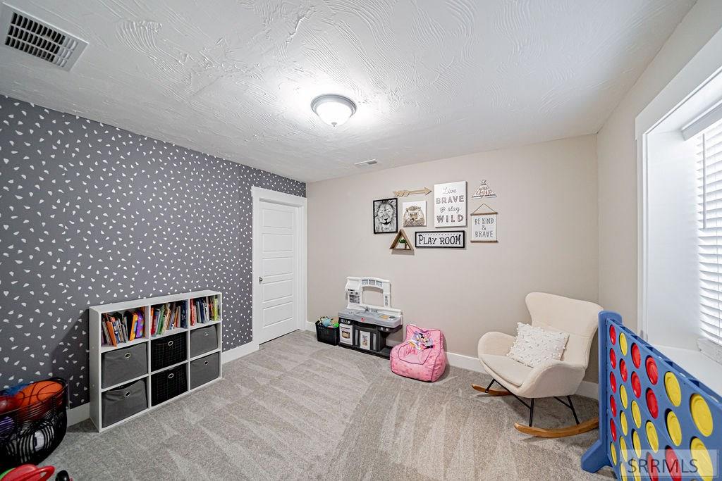 3030 North Waverly Road Idaho Falls, ID 83401 - Photo 27 of 32