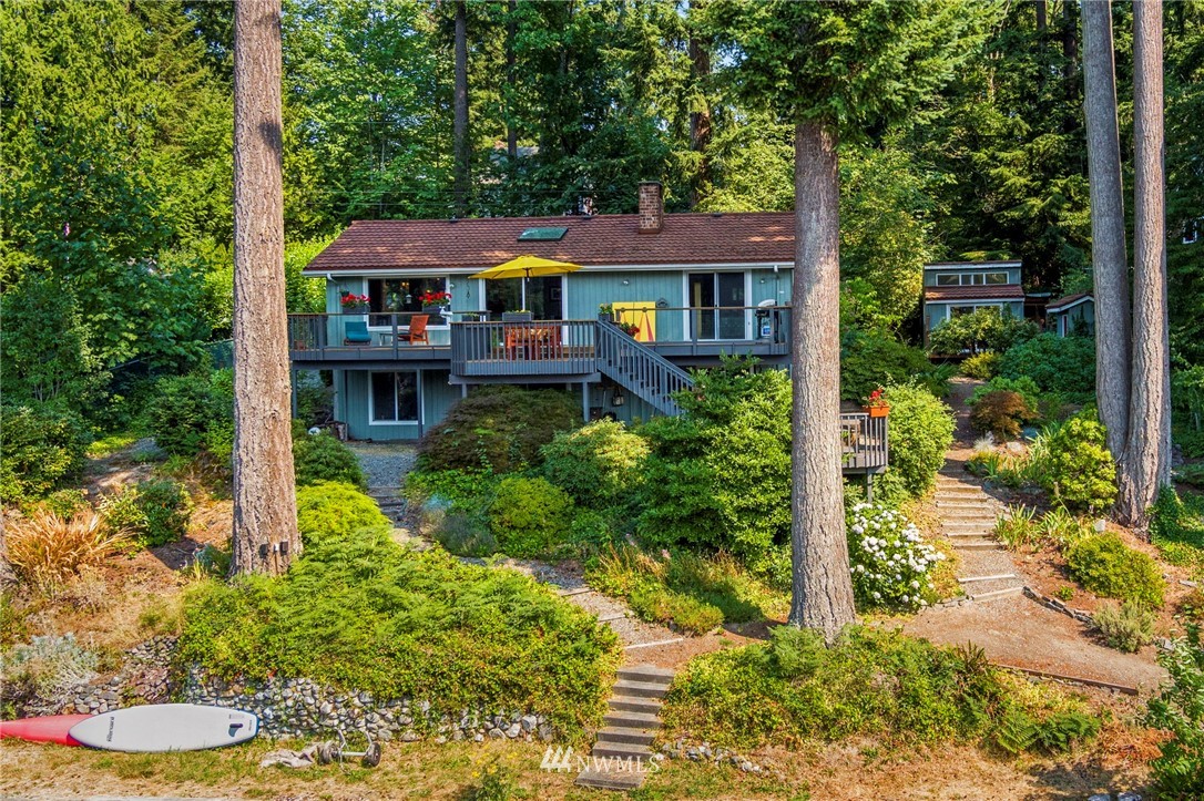 16371 Pearson Point Road Northeast Poulsbo, WA 98370 - Photo 31 of 37 Gallery Image 31