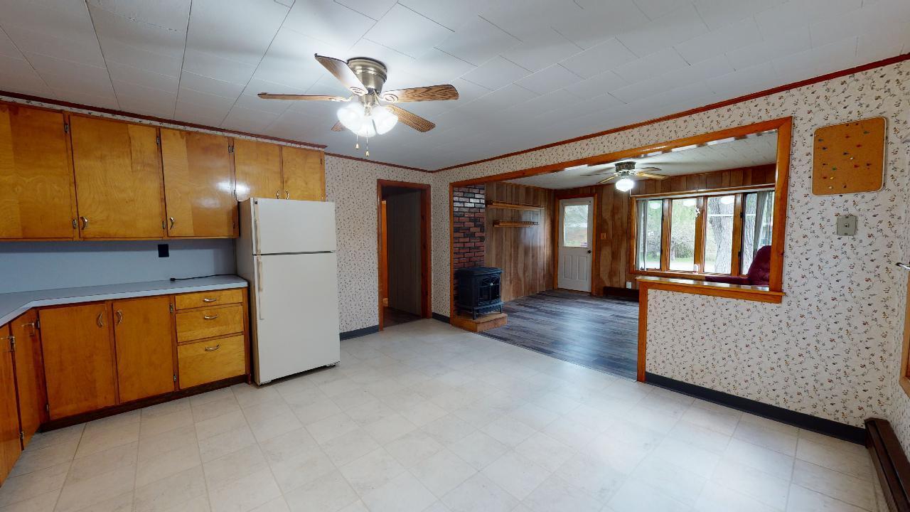 44 Potter Road Hudson, ME 04449 - Photo 10 of 33 Home-For-Sale-44-Potter-Road-Hudson-ME-0