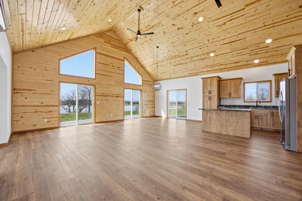 $559,000 | 17196 Boyer Lake Rd Lake Park, Audubon, MN 56511