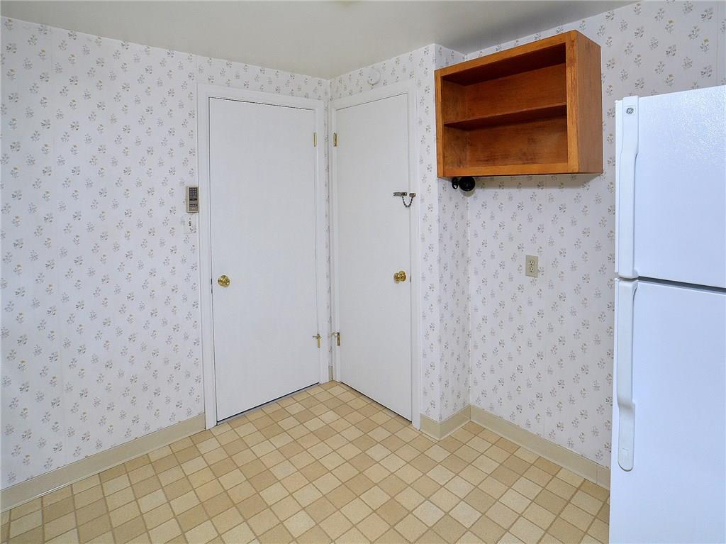 152 Spring Grove Road Penn Hills, PA 15235 - Photo 3 of 19 Gallery Image 3