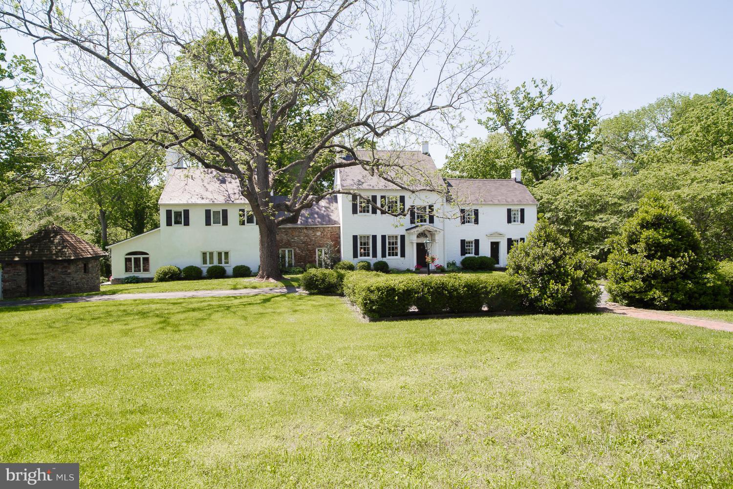 38138 Forest Mills Road Leesburg, VA 20175 - Photo 2 of 30 Exterior (Front)