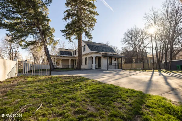 $1,495,000 | 402 West Robinson Street, Carson City, NV 89703