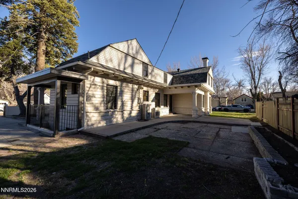 $1,495,000 | 402 West Robinson Street, Carson City, NV 89703