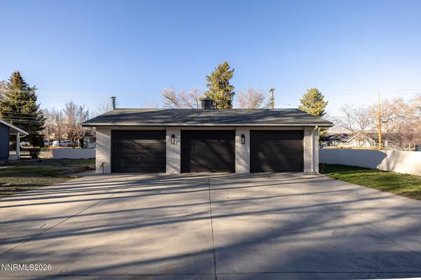 $1,495,000 | 402 West Robinson Street, Carson City, NV 89703