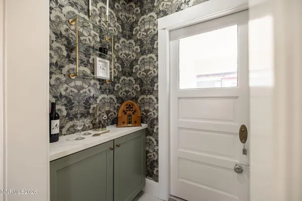 $1,495,000 | 402 West Robinson Street, Carson City, NV 89703