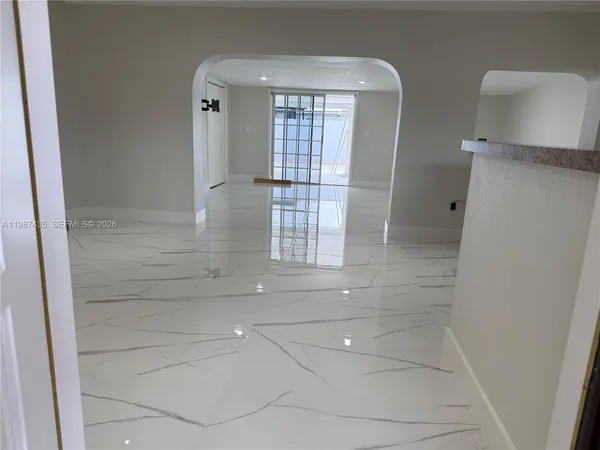 $3,800 | 11602 Northwest 58th Avenue, Hialeah, FL 33012