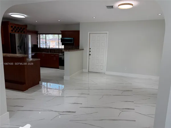 $3,800 | 11602 Northwest 58th Avenue, Hialeah, FL 33012