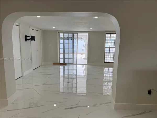 $3,800 | 11602 Northwest 58th Avenue, Hialeah, FL 33012