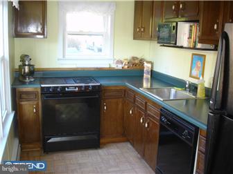 1644 Goosetown Road Coatesville, PA 19320 - Photo 4 of 12 Gallery Image 4