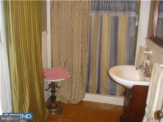 1644 Goosetown Road Coatesville, PA 19320 - Photo 10 of 12 Gallery Image 10