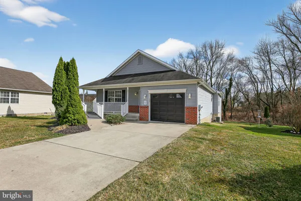 $425,000 | 33 Bear Creek Drive, Mantua, NJ 08051