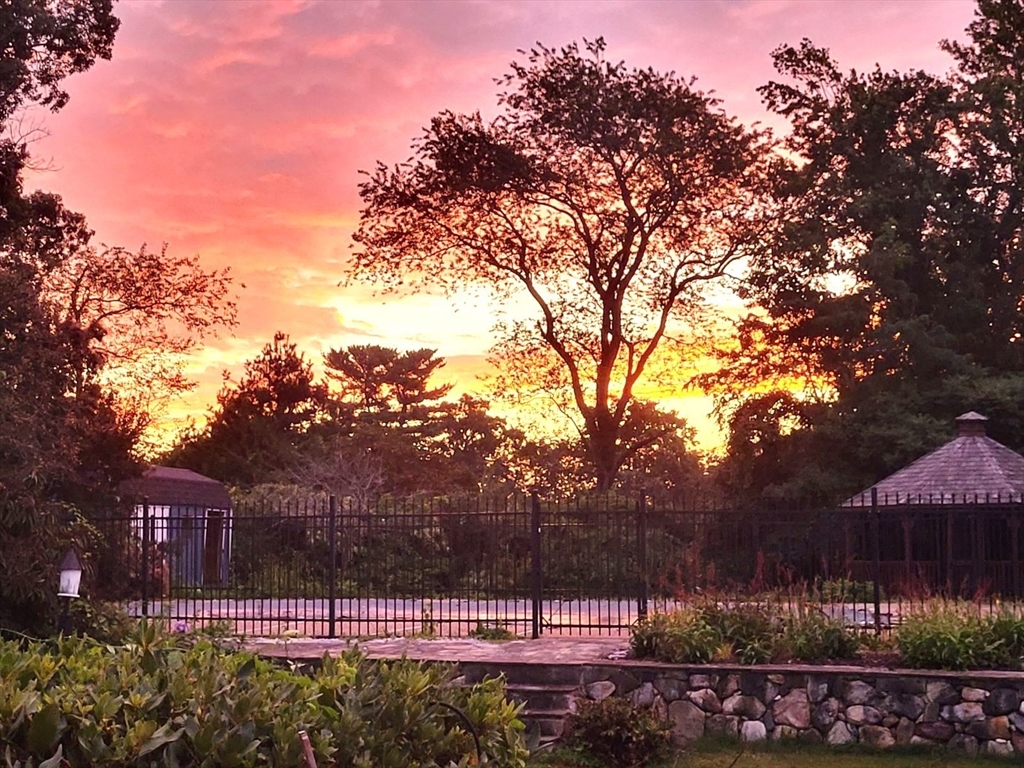 15 Mansfield Road Middleton, MA 01949 - Photo 42 of 42 a view of outdoor space and street