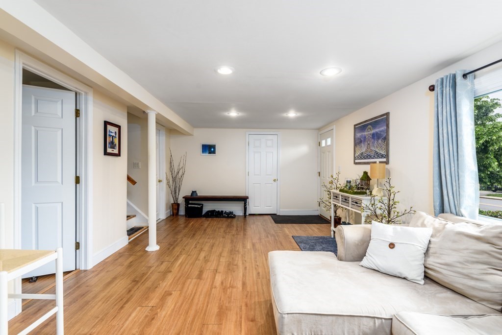 82 Whitehall Road Amesbury, MA 01913 - Photo 14 of 30 Gallery Image 14