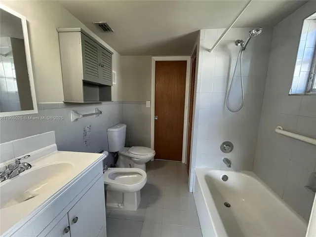 $3,100 | 3605 Southwest 17th Street, Unit 3605, Miami, FL 33145